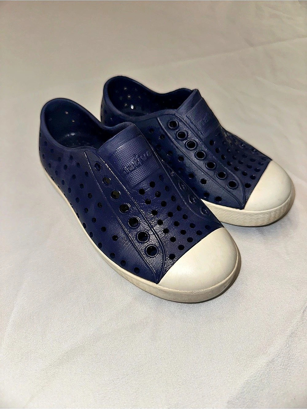 Native Jefferson Kids Slip-On Sneakers Blue & White